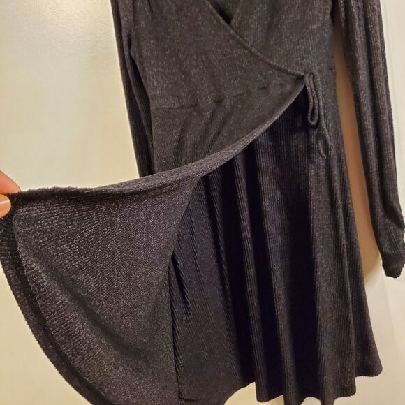 American Rag - Picture 5 of 7